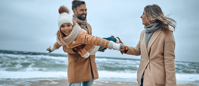 Feestdagen met zicht op zee. Licht, sfeer en zeezicht in één seizoen